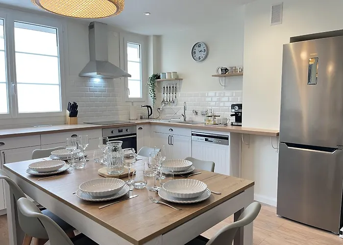 Apartamento Le Fleury Chic - Centre - Tramway - 5 Pers *