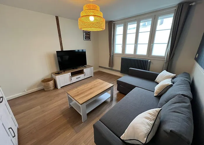 Apartment Le Fleury Chic - Centre - Tramway - 5 Pers